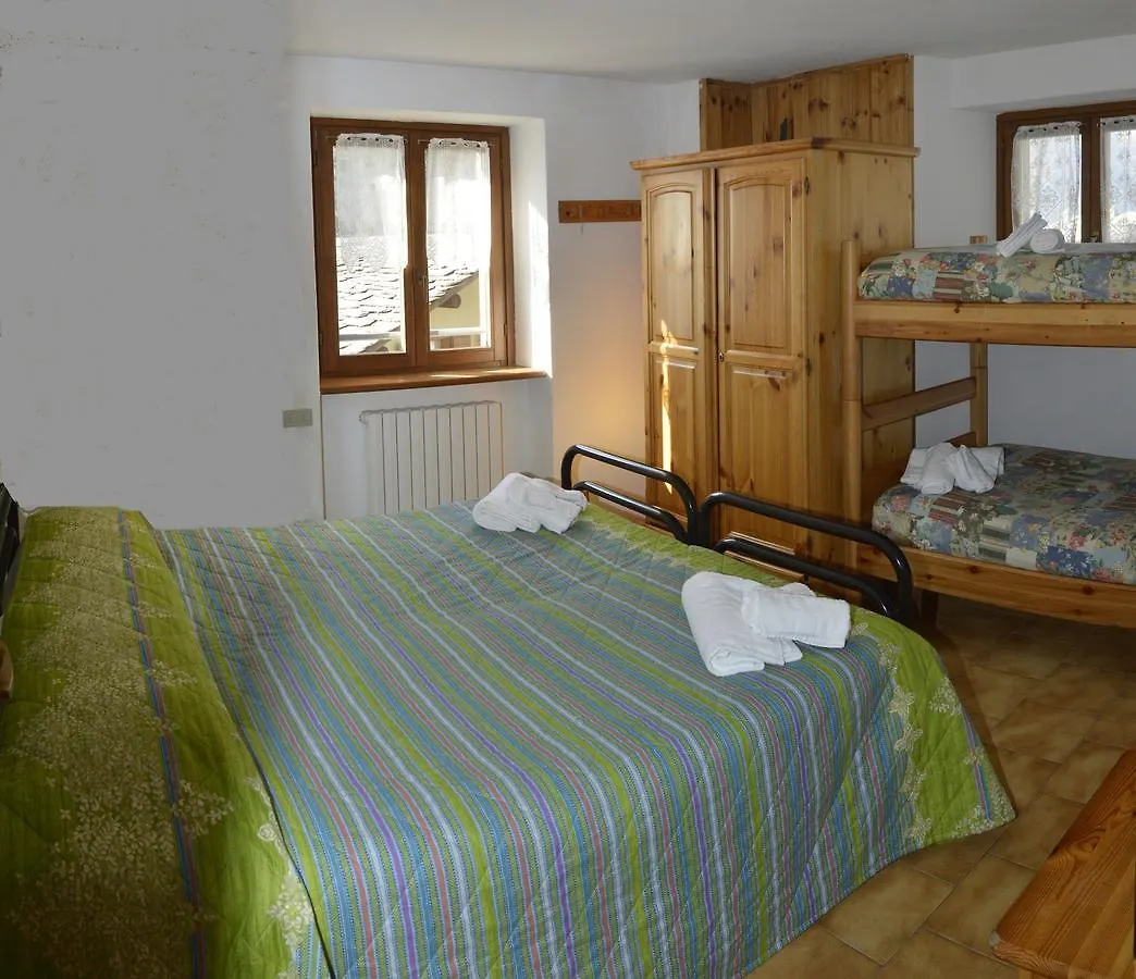 Gasthaus Valdigiust Campodolcino 0*,  Italien